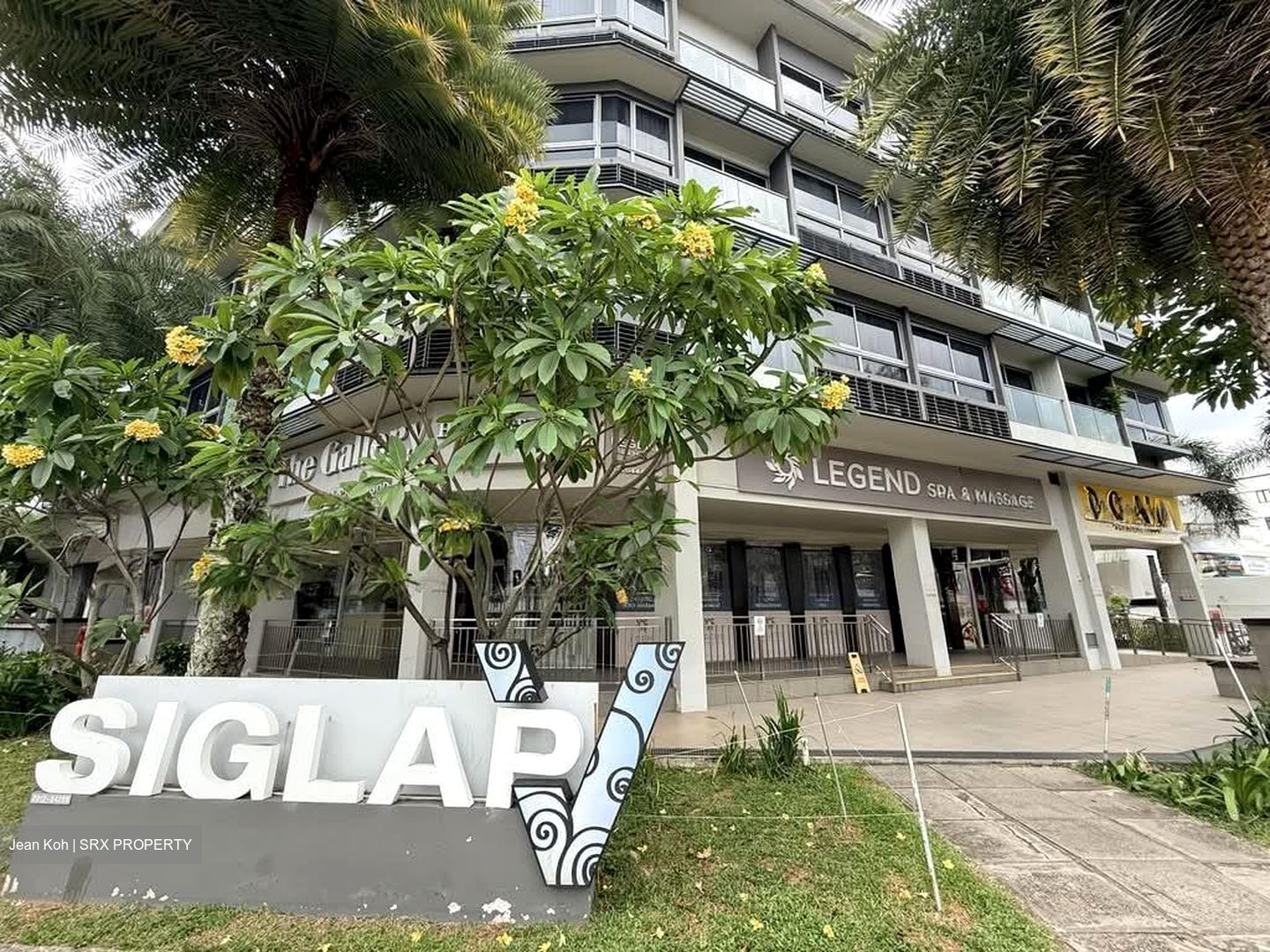 Siglap V (D15), Retail #581736721